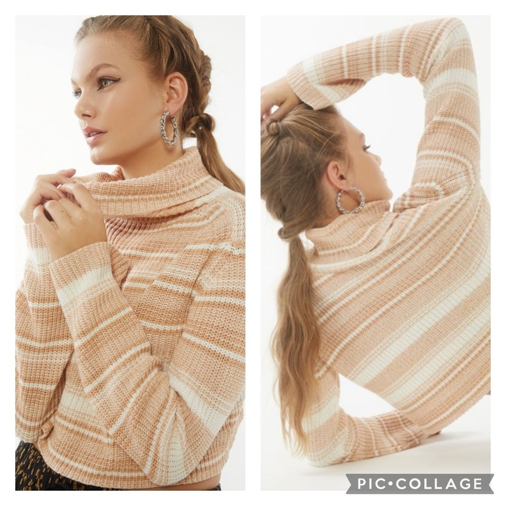 EUC Urban Outfitters Mackenna Beige Striped Cowlneck Cropped Sweater